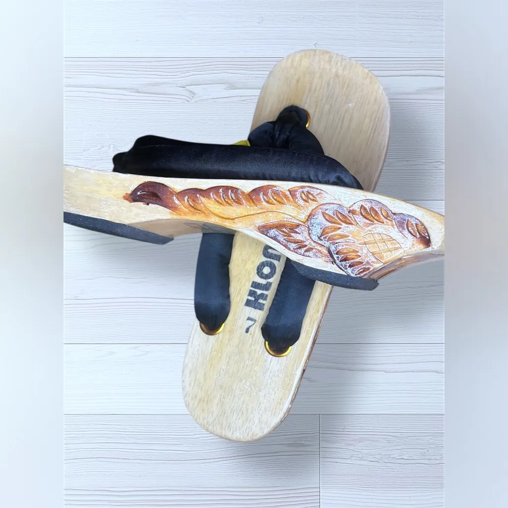 KLONKS Women’s Wooden Engraved Summer Beach Sandals Black Size 7 - Image 5