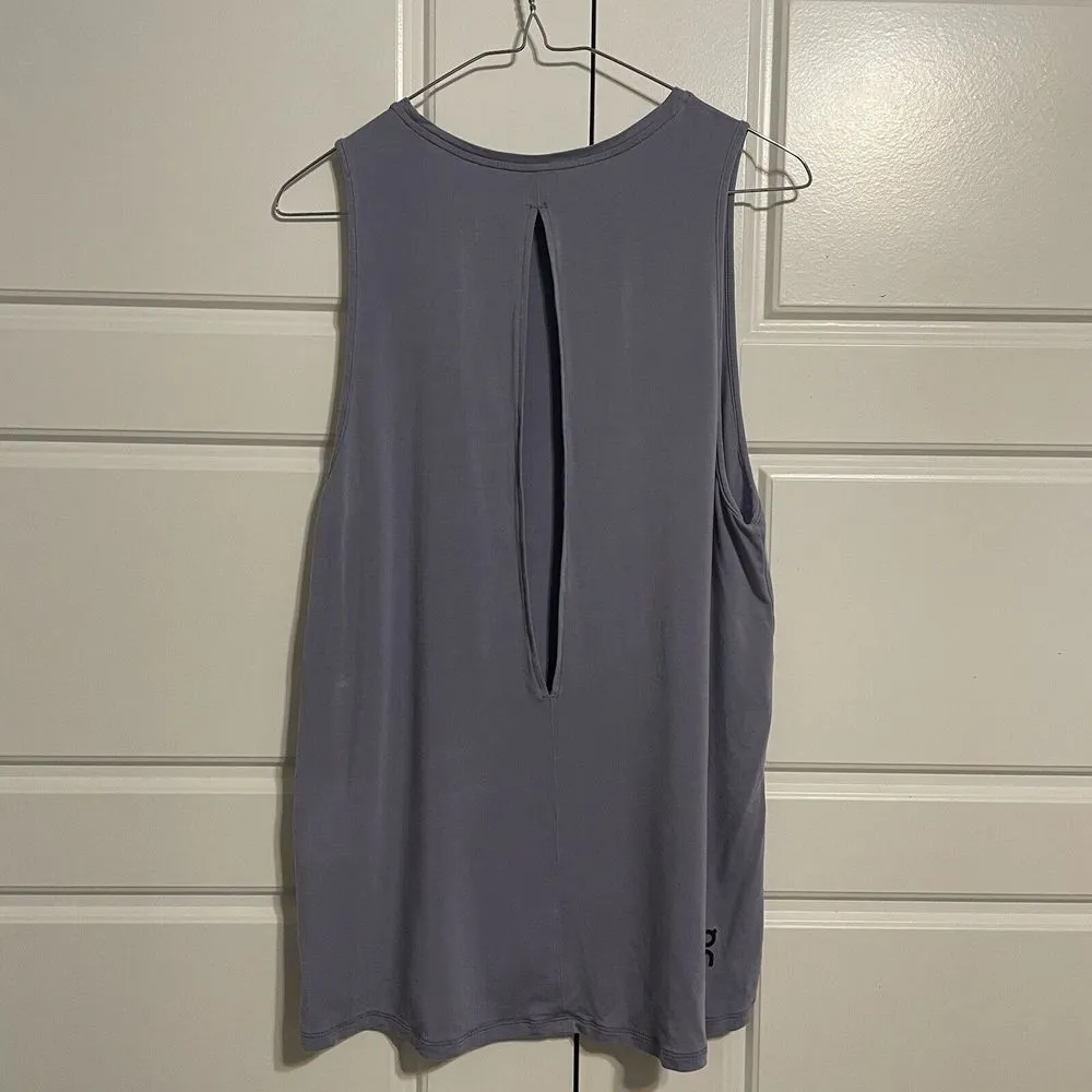 On Cloud Running Tank Top Sleeveless Athletic Cutout Back Gray Activewear Size L - Image 4