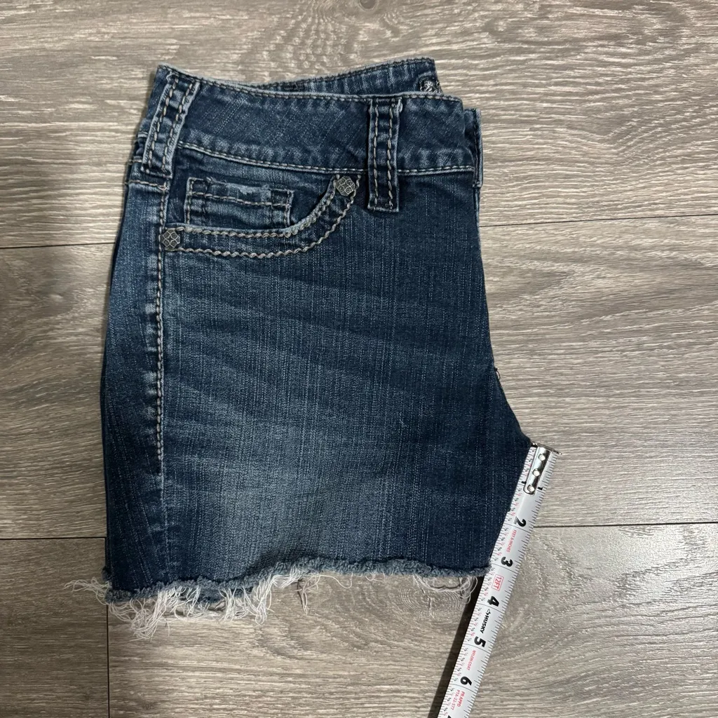 Silver Suki Women Blue Dark Wash Mid Denim Jean Reworked Shorts Size W30 - Image 10