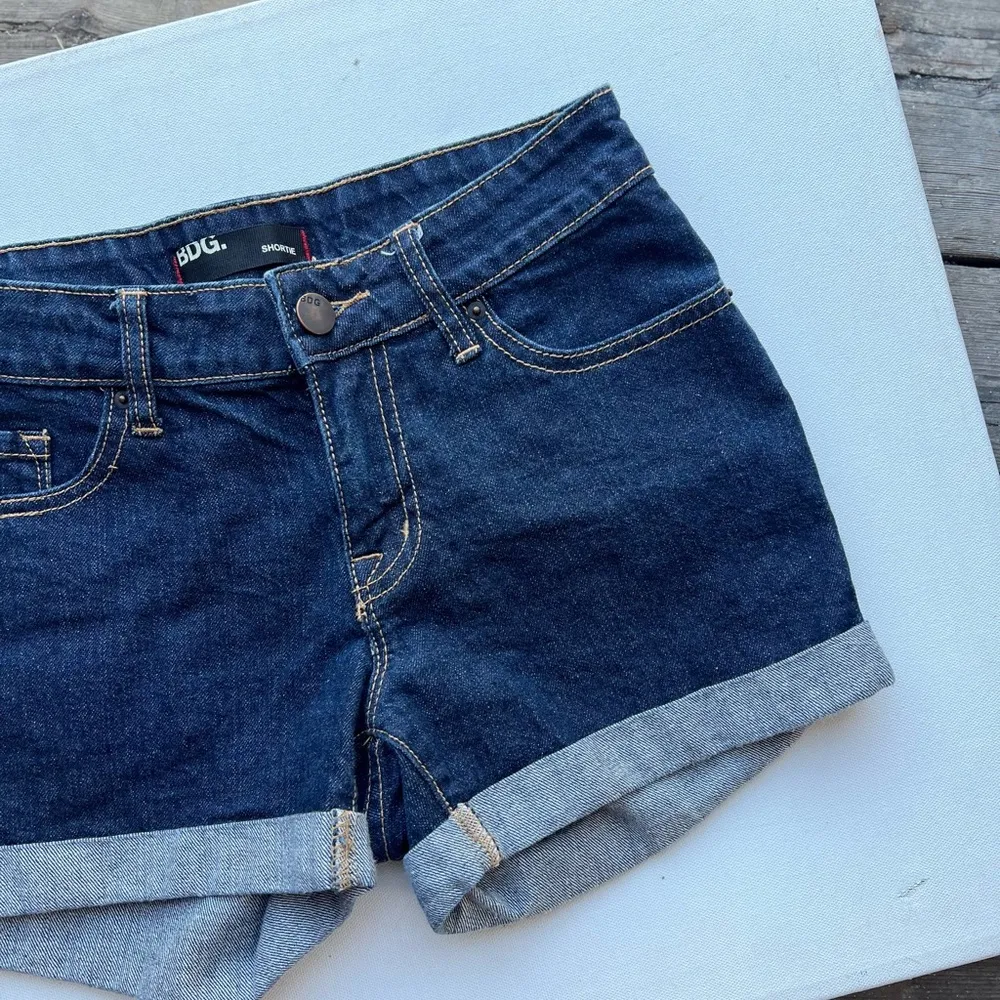 BDG Shortie Denim shorts - Image 2