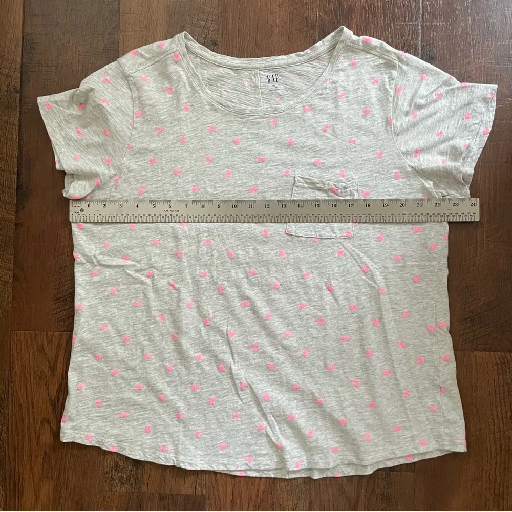 GAP grey t-shirt with pink palm trees 🌴 print, size XXL - Image 6