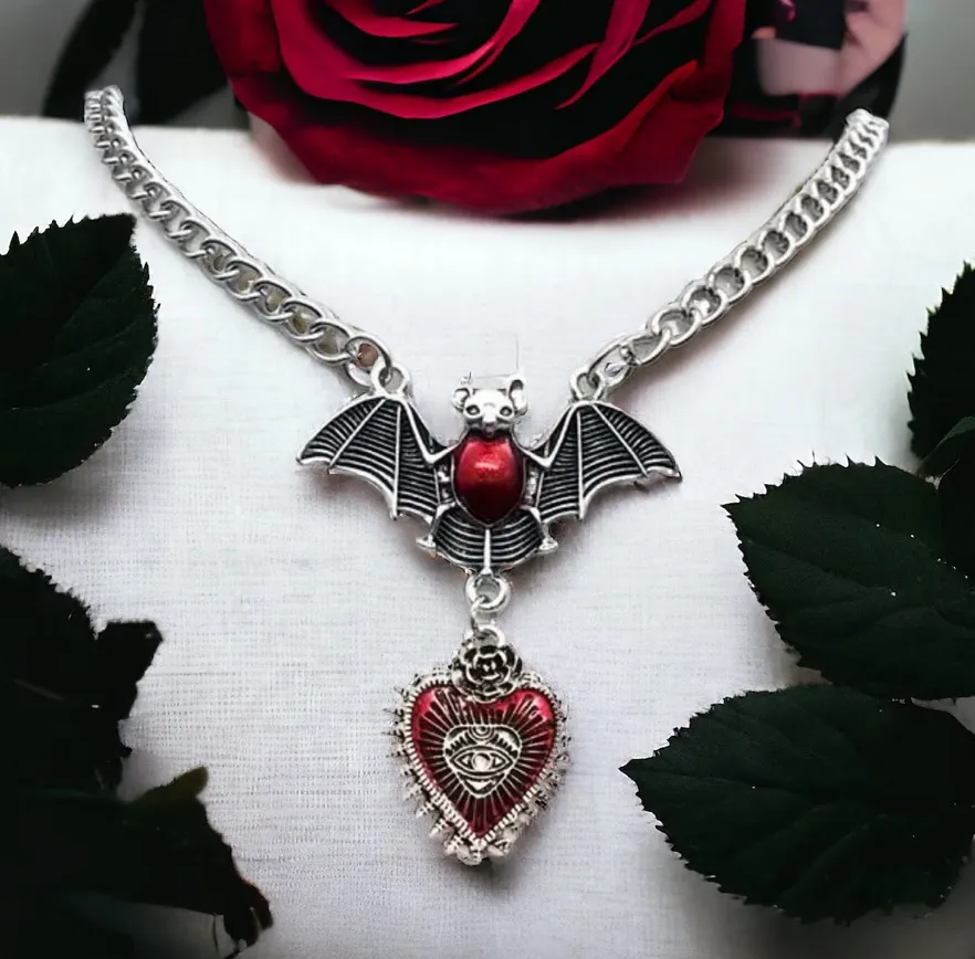 Gothic Red Bat Devil‎ Eye Heart Pendant Silver Plated Necklace Fashion Jewelry - Image 2