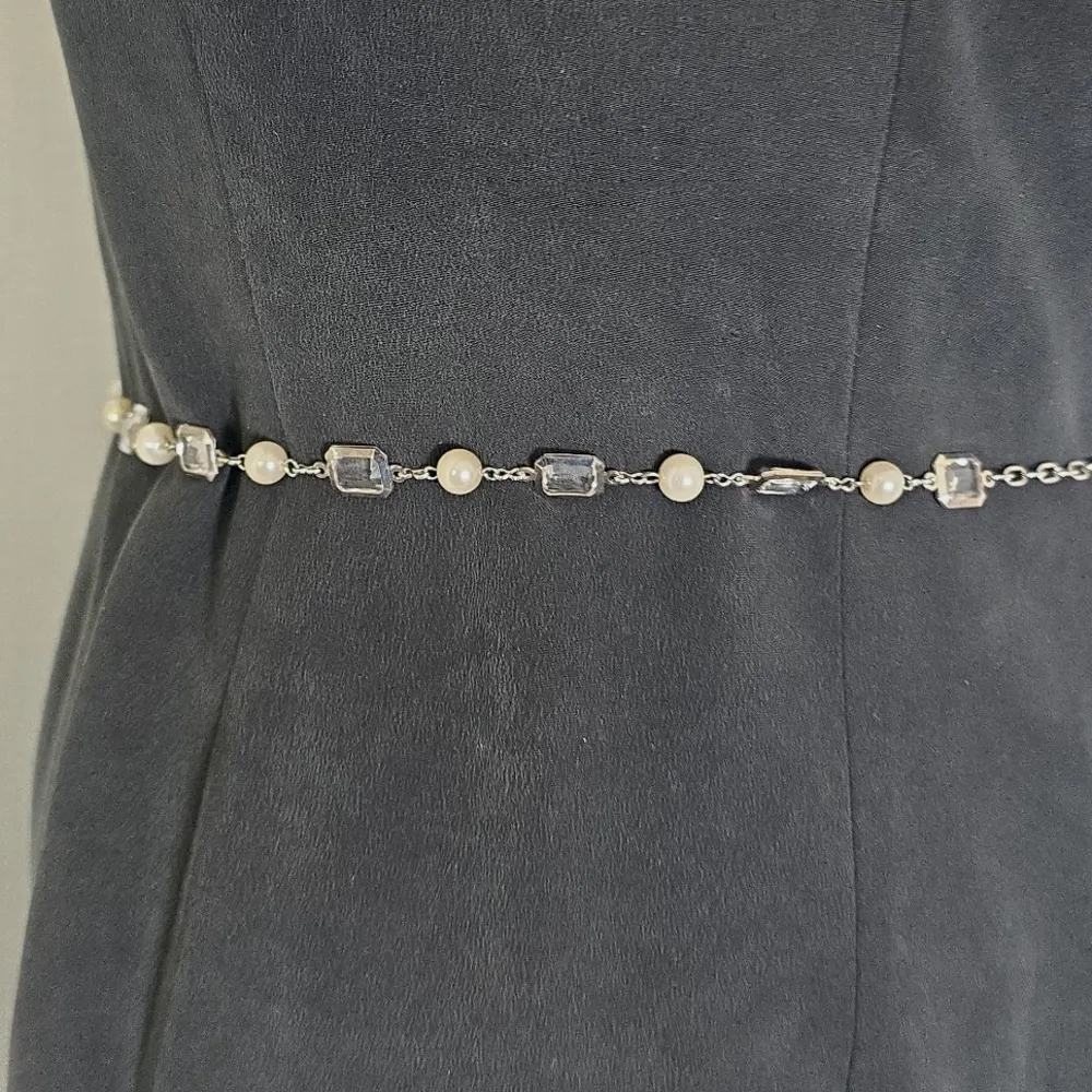 Thin Chain Belt Silver with Pearls and Clear Links - Image 6