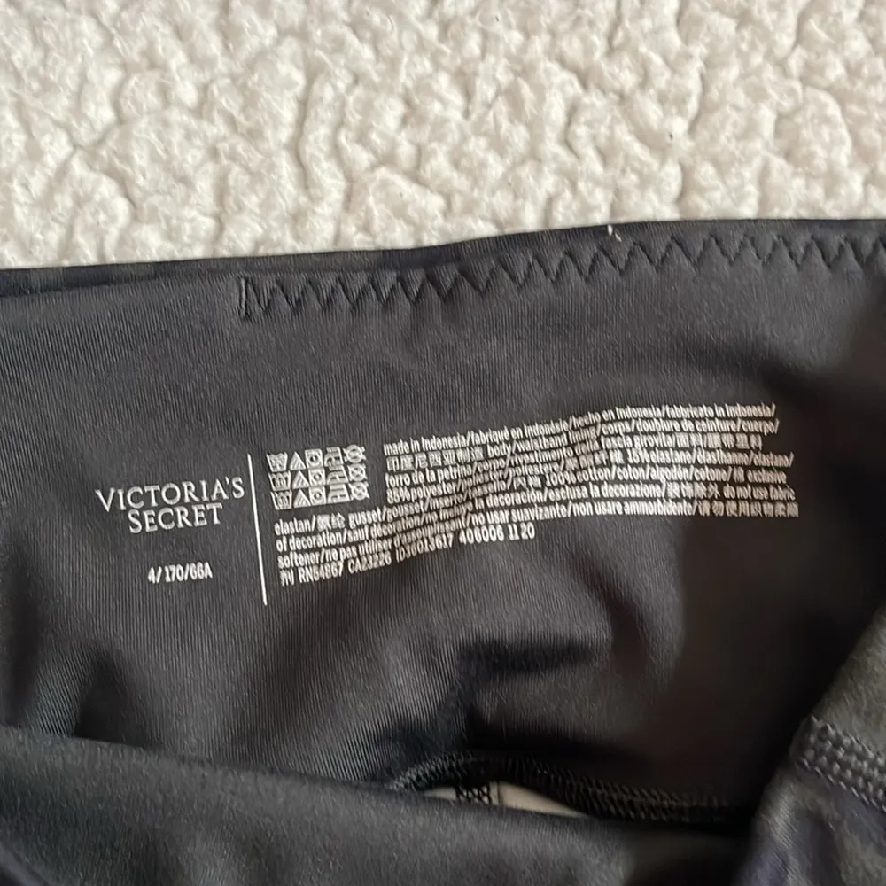 Victoria Secret athletic set size 4 - Image 4