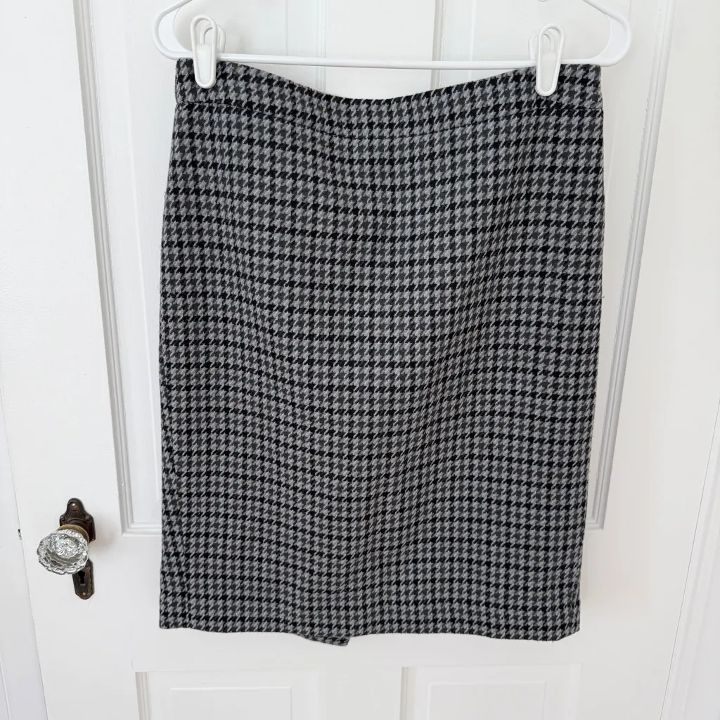J. Crew Houndstooth Wool Blend Gray & Black Houndstooth Tailored Pencil Skirt 4 - Image 4