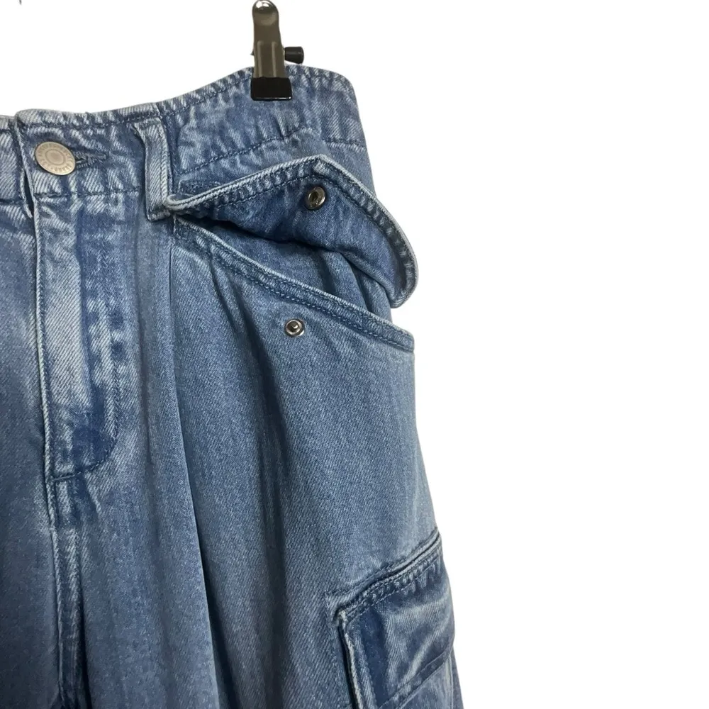Lucky Brand Liquid Denim Luxe Cargo Jeans - Image 14