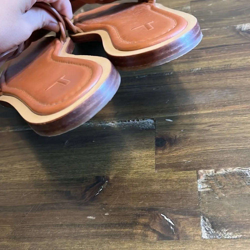 Lafayette 148 New York Ines Knot Sandals Leather Camel Copper Flats Slides Rare - Image 4