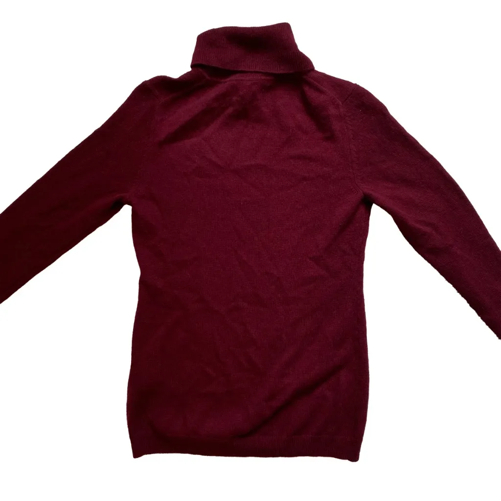 NWT CASHMERE TURTLENECK SWEATER - Image 5