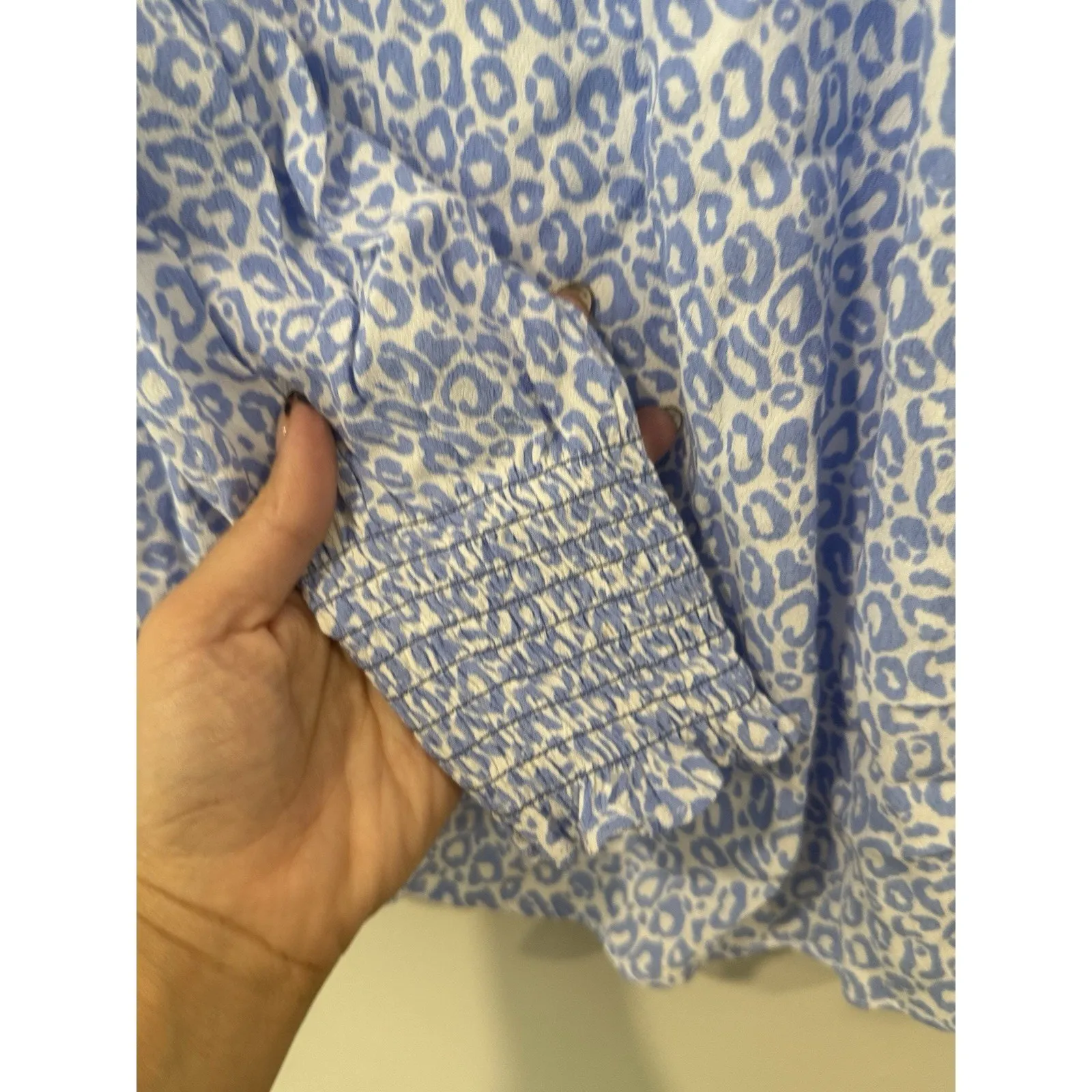 STS Sail to Sable Women's Long Sleeves Honeysuckle Top Blouse Size Medium - Image 6