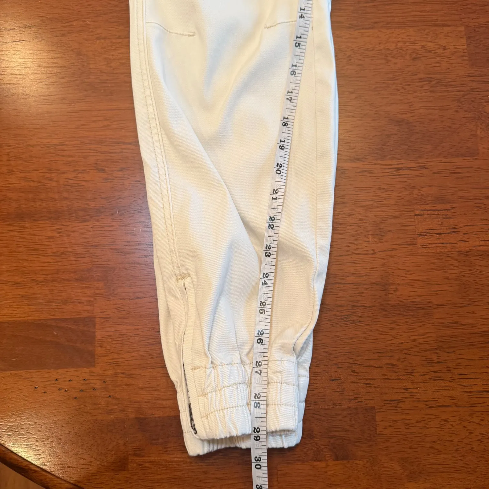 Spanx Stretch Twill‎ Jogger Cream Ivory Size Medium - Image 11