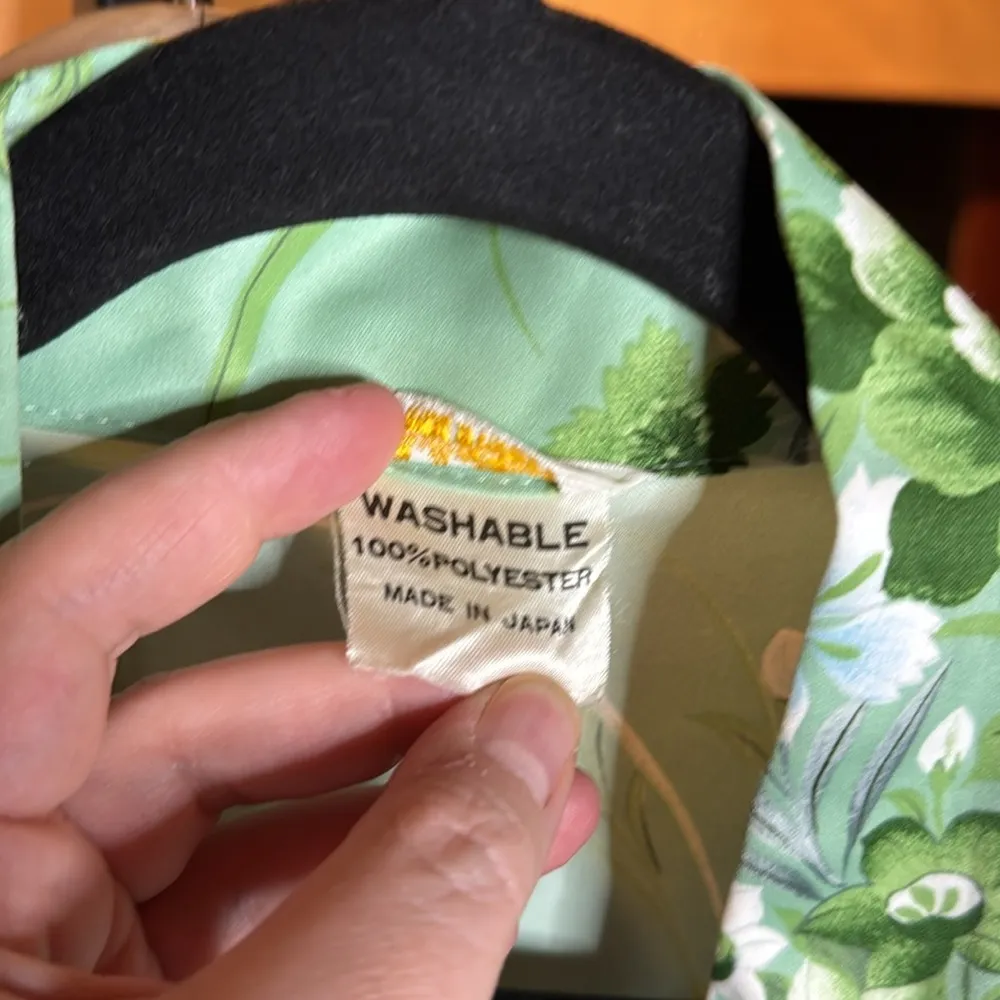 Vintage EXCELLENT QUALITY Brand Made In Japan Kimono Robe One Size Green White - Image 5