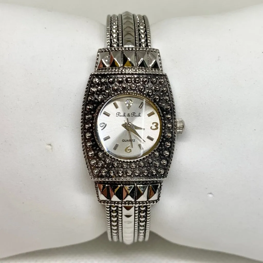 Peck & peck women’s watch silver tone cuff bangle bracelet quartz running - Image 1
