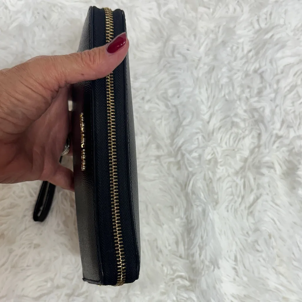 Michael Kors Black Zip-Around Wallet - Image 12