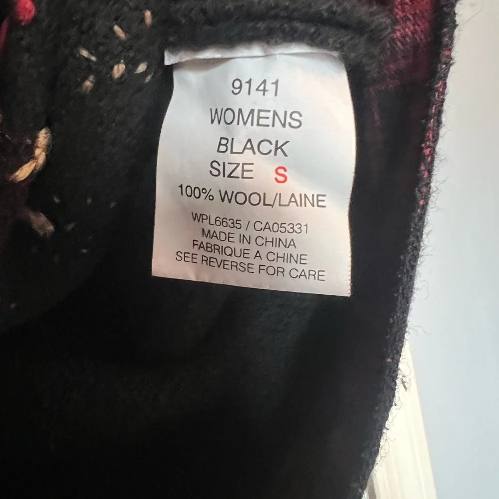 Woolrich Black Vest with Bear and Tree Patches Size Small 100% Wool - Image 7