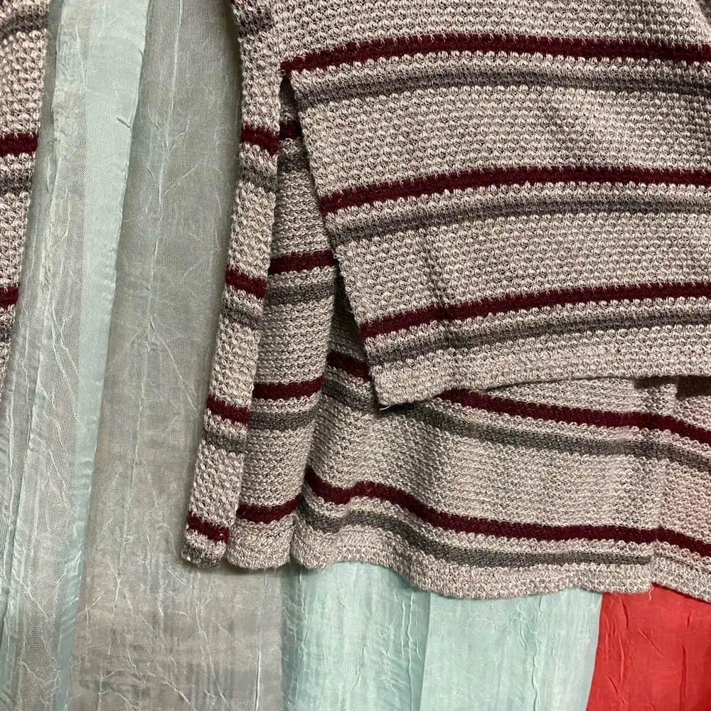 Daytrip oversized sweater size md - Image 2