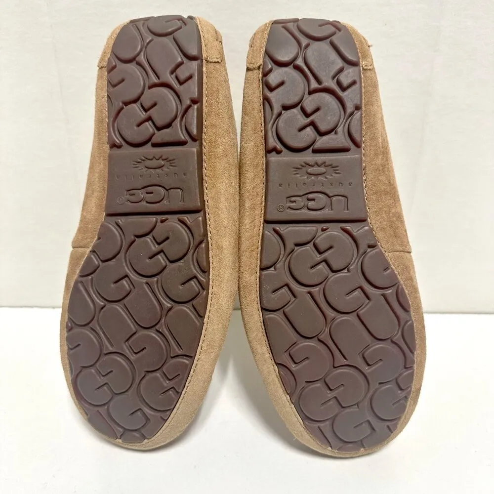 UGG  Scalloped Moc - Image 8