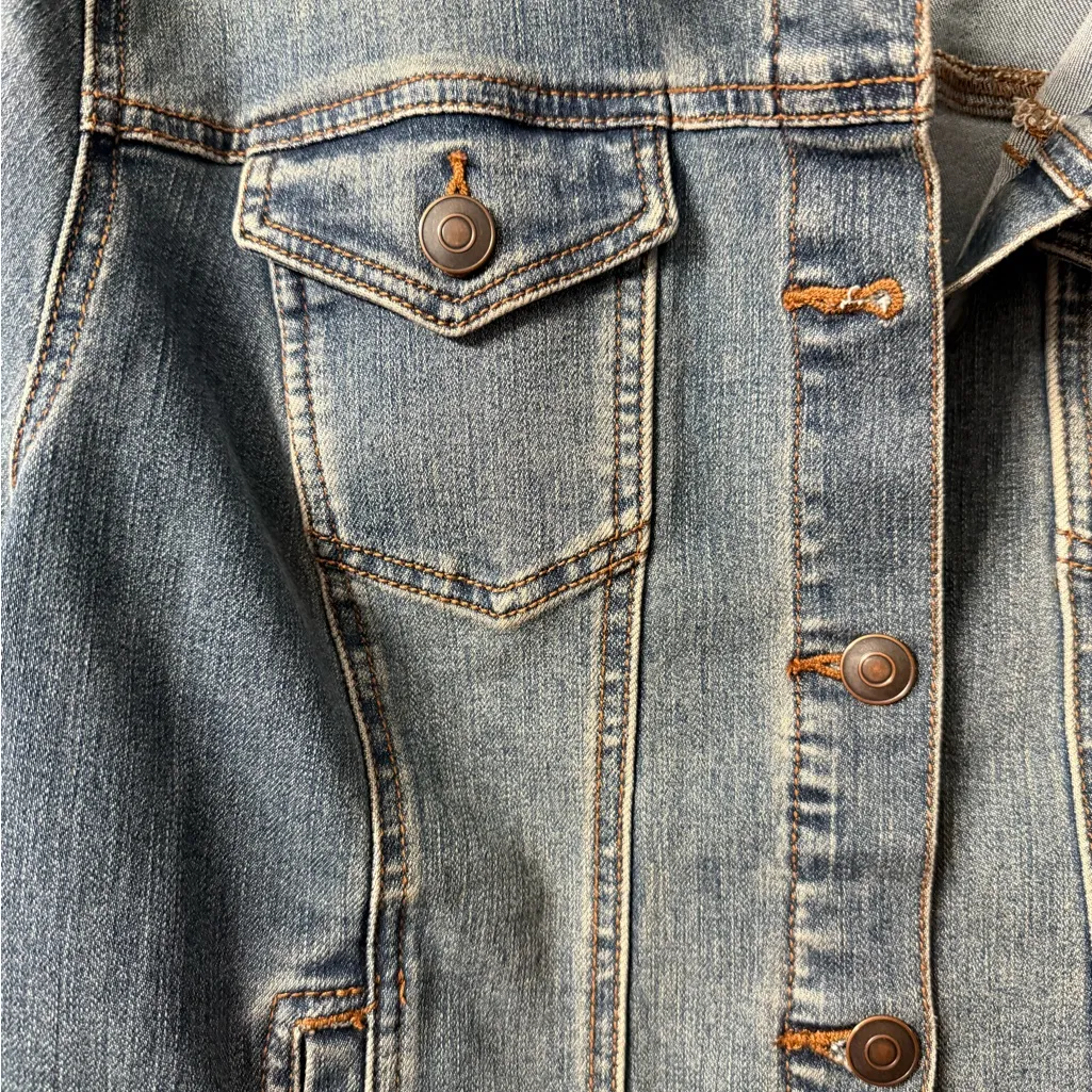 Denim Blue Jean Jacket large - Image 3