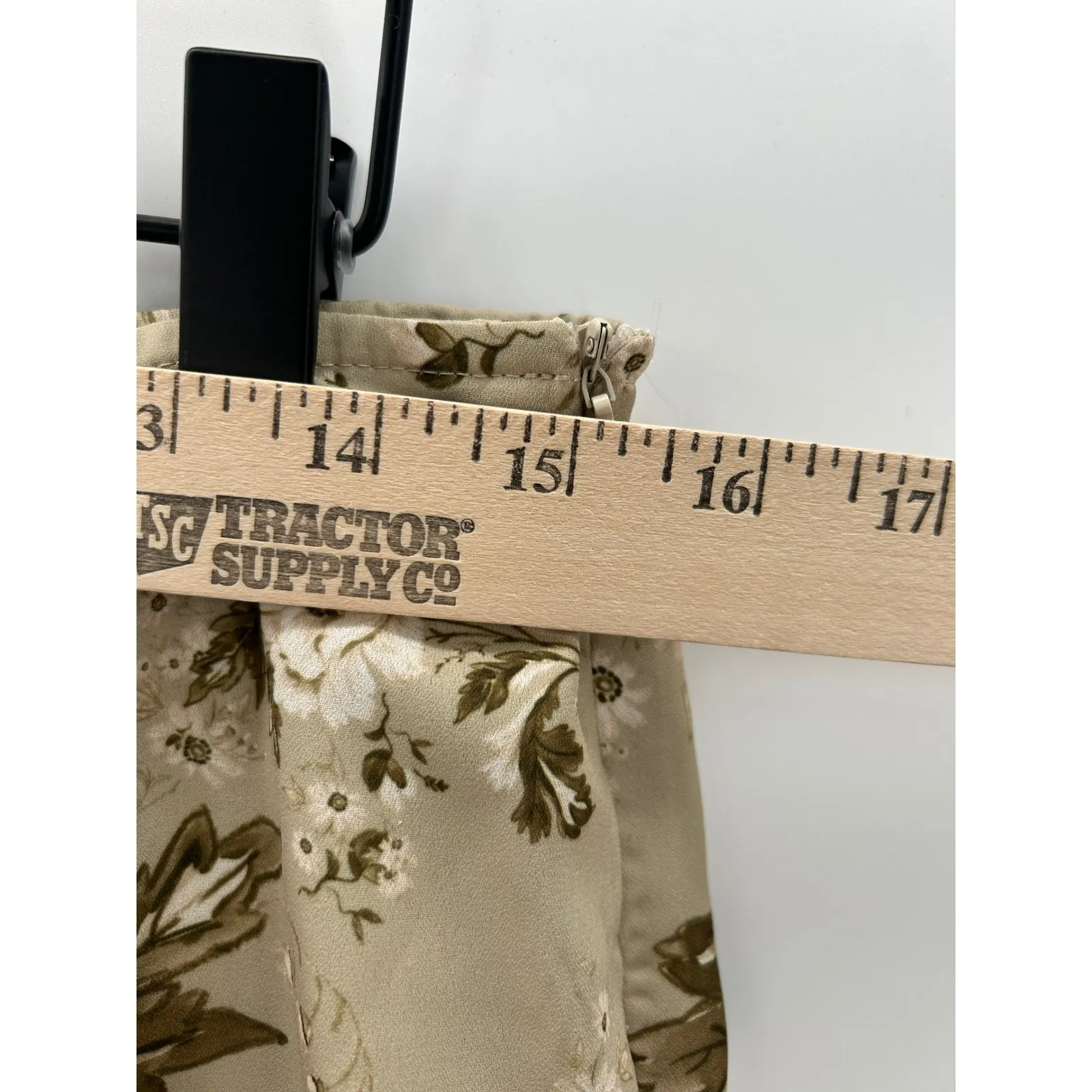 Tiger Mist Sierra Midi Skirt Macro Floral Print Grandmacore Cottage Neutral XS - Image 8