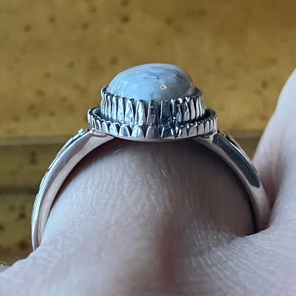 White Buffalo Turquoise Sterling Silver Cactus Ring Size 9 - Image 2