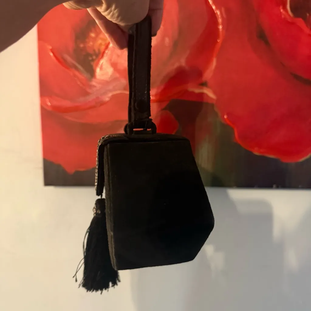 Vintage BJ Imports Black Velvet Evening Box Handbag Purse Formal Tassel - Image 5