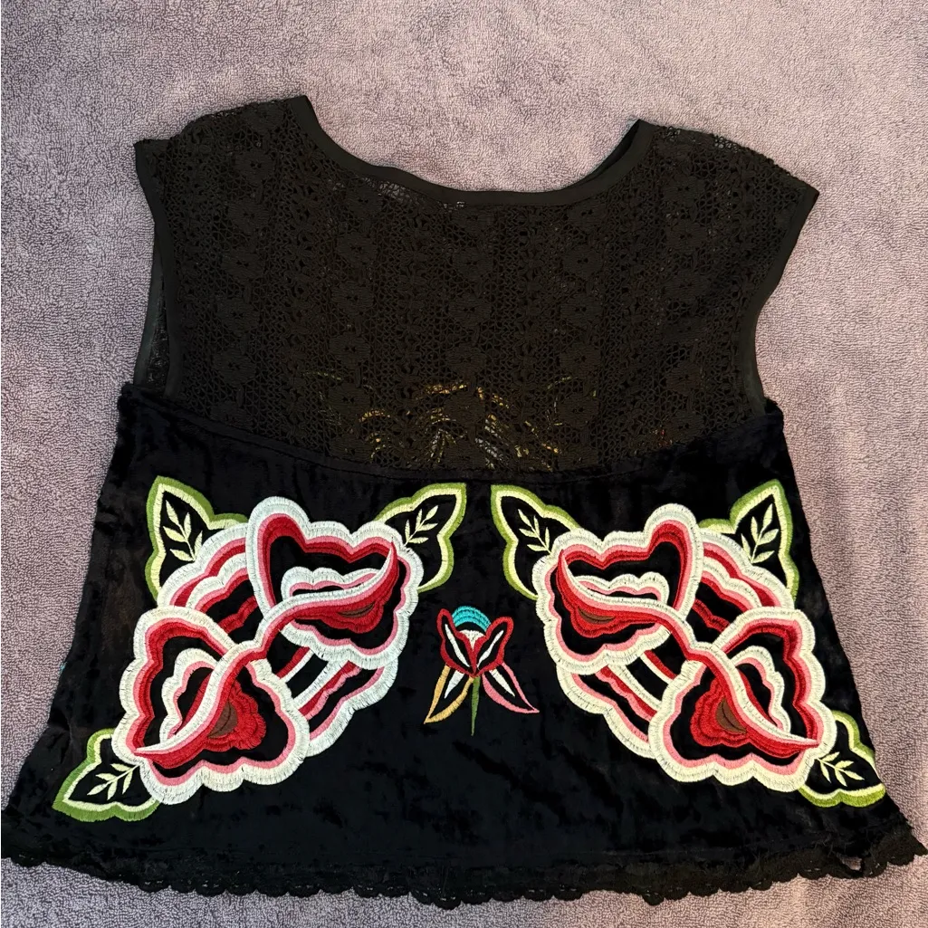 Free People Black Embroidered Top - Image 9