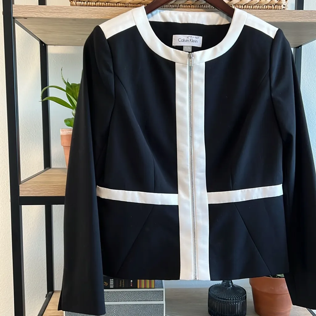 Calvin Klein Zip Front Modern Blazer, 10P - Image 3