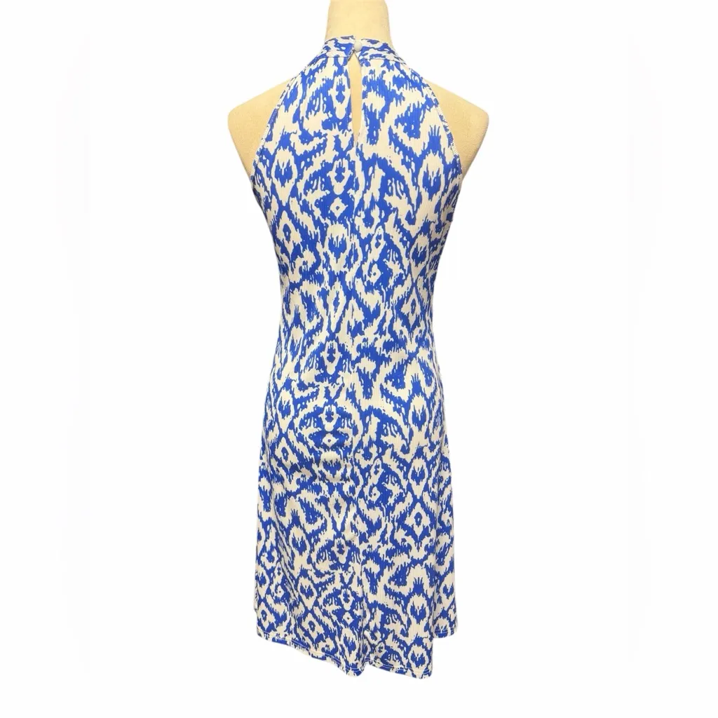 SheIn  Strapless Dress in Blue and White Pattern - Image 2