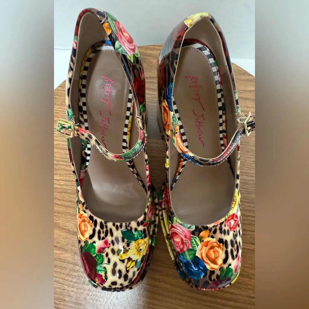 Betsey Johnson Blondie Loafer Floral Leopard Patent Leather Platform High Heel - Image 9