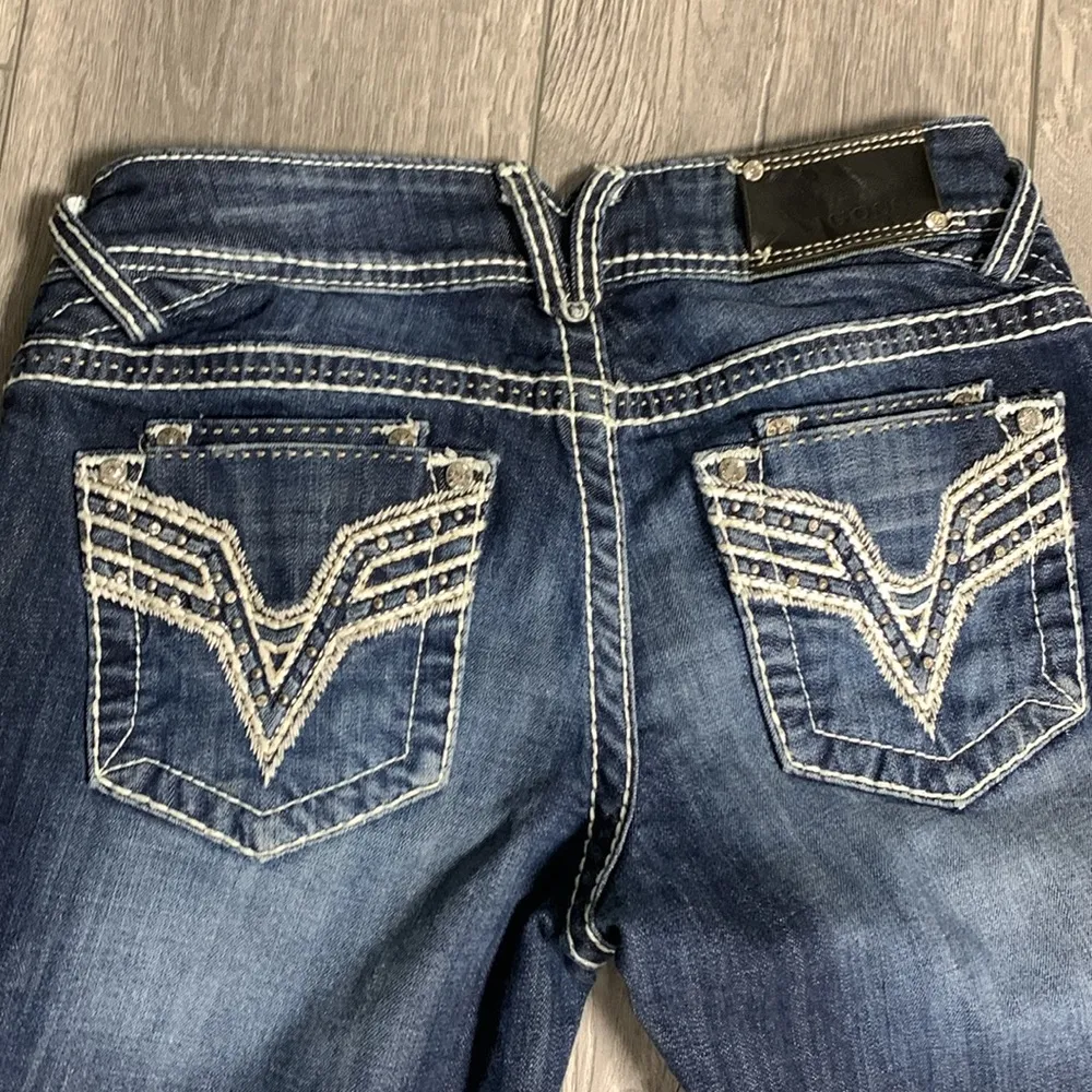 Vintage Vigoss Dark Distressed Wash Bling Rhinestones Capris Size 5 - Image 3