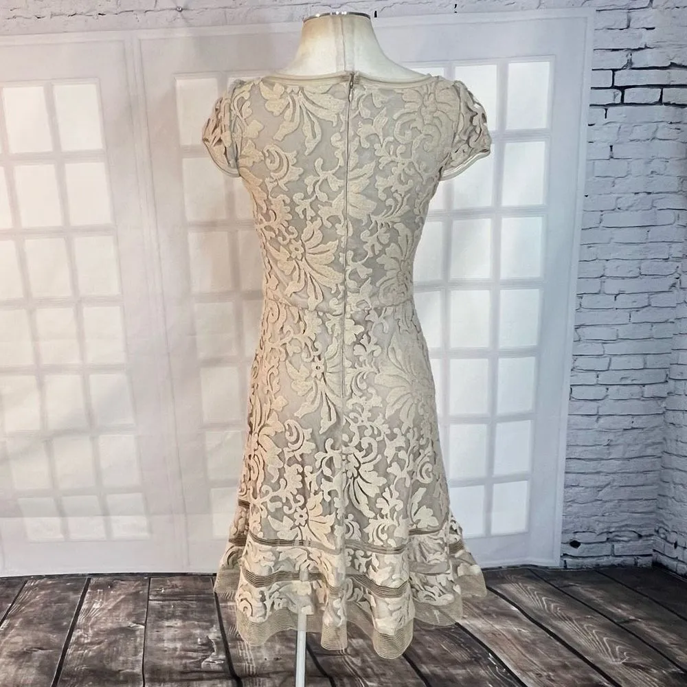 Tadashi Shoji Cap Sleeve Laced Ivory Nude Fit & Flare Cocktail Party Dress Sz 4 - Image 6