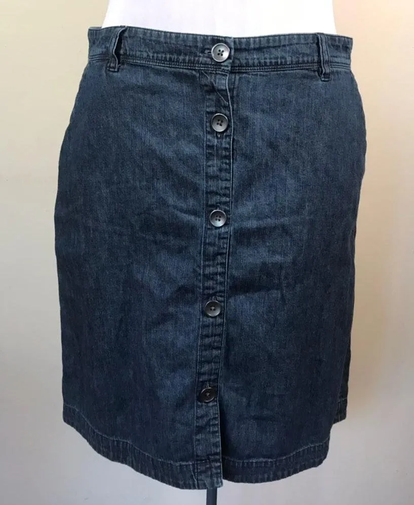 Lands'End Button-down Jean Skirt - Image 2