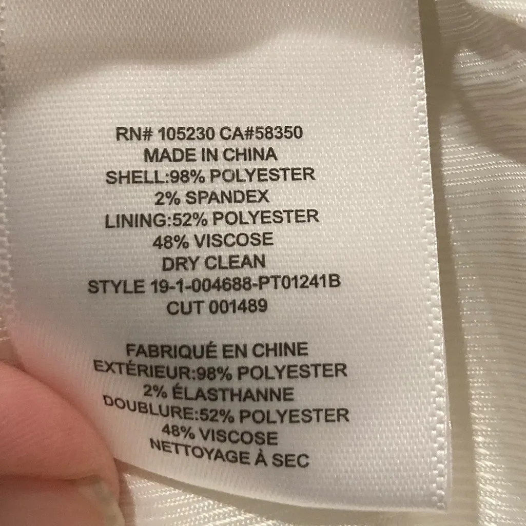 Equipment white wide leg cropped trousers w/ black trim at waist, hem pockets. 6 - Image 6