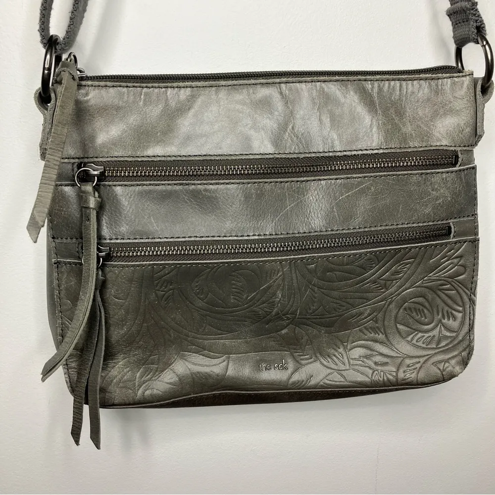 The Sak Women’s Reseda‎ leather crossbody bag medium size - Image 2