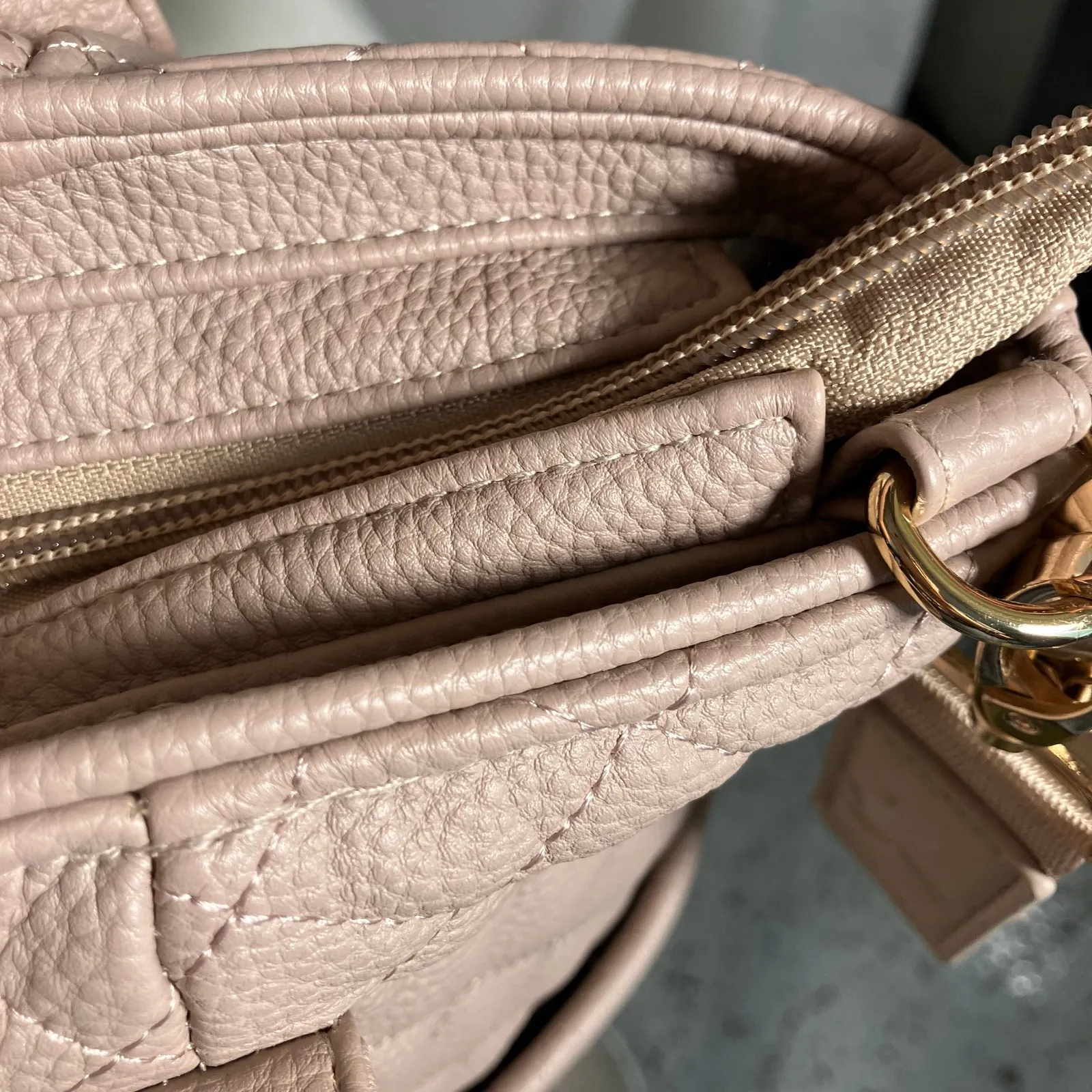 DD Bird The Taupe Leather Nash With Changing Pad‎ Diaper Bag Luxury Shoulder - Image 8