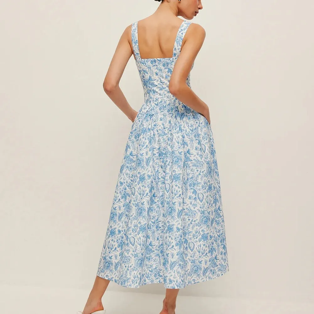 Commense Square - Image 2