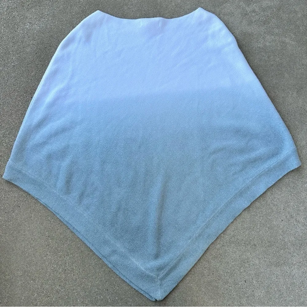 Barefoot Dreams Cozychic Ultra Lite Ombre Poncho - Image 6