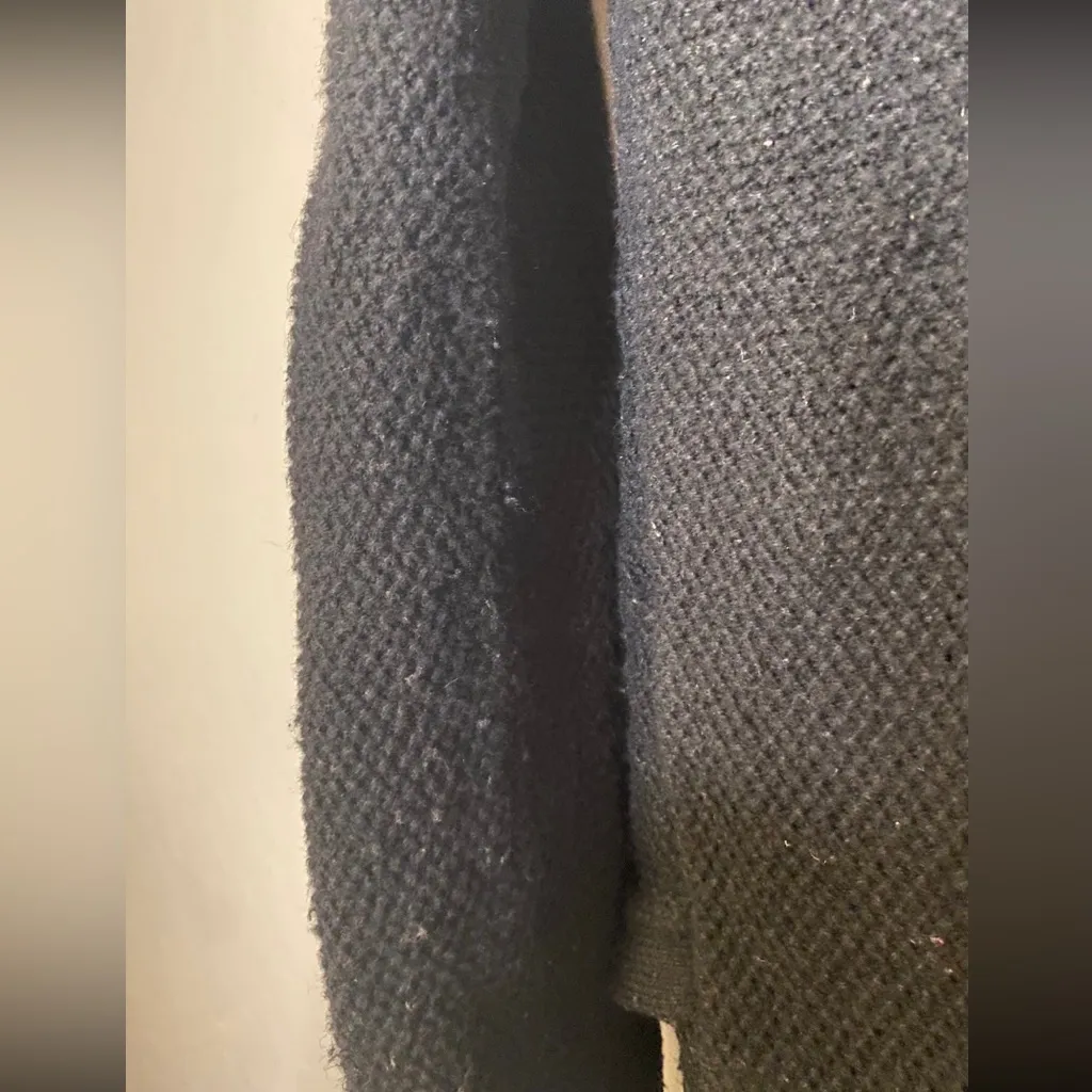 ⭐️Madewell black waffle knit asymmetrical sweater size small - Image 7