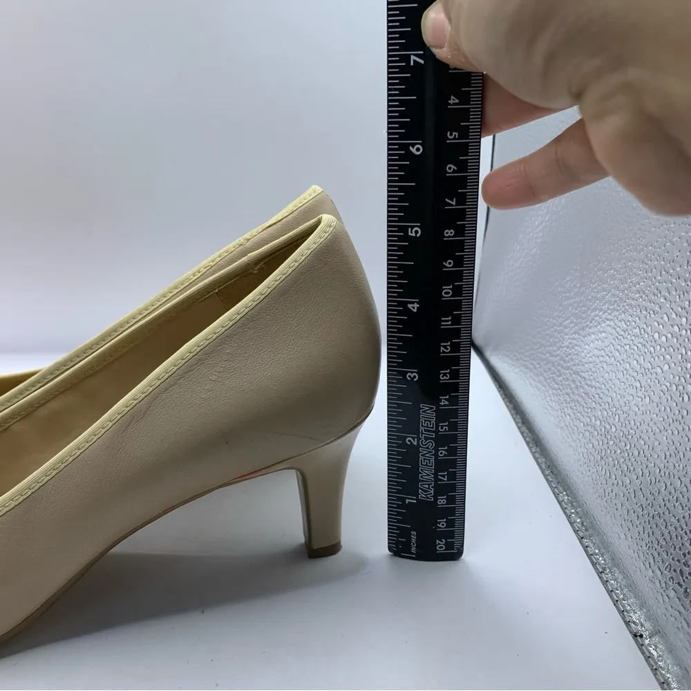 Naturalizer Pump Oden Beige Leather Classic Comfort Basic Neutral Size 9.5M - Image 4