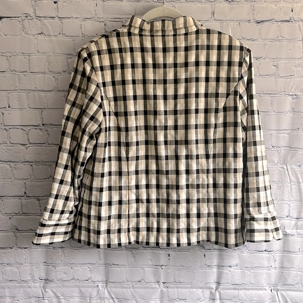 Dressbarn Black‎ and Tan Plaid Women's Button up Jacket Size Large - Image 3