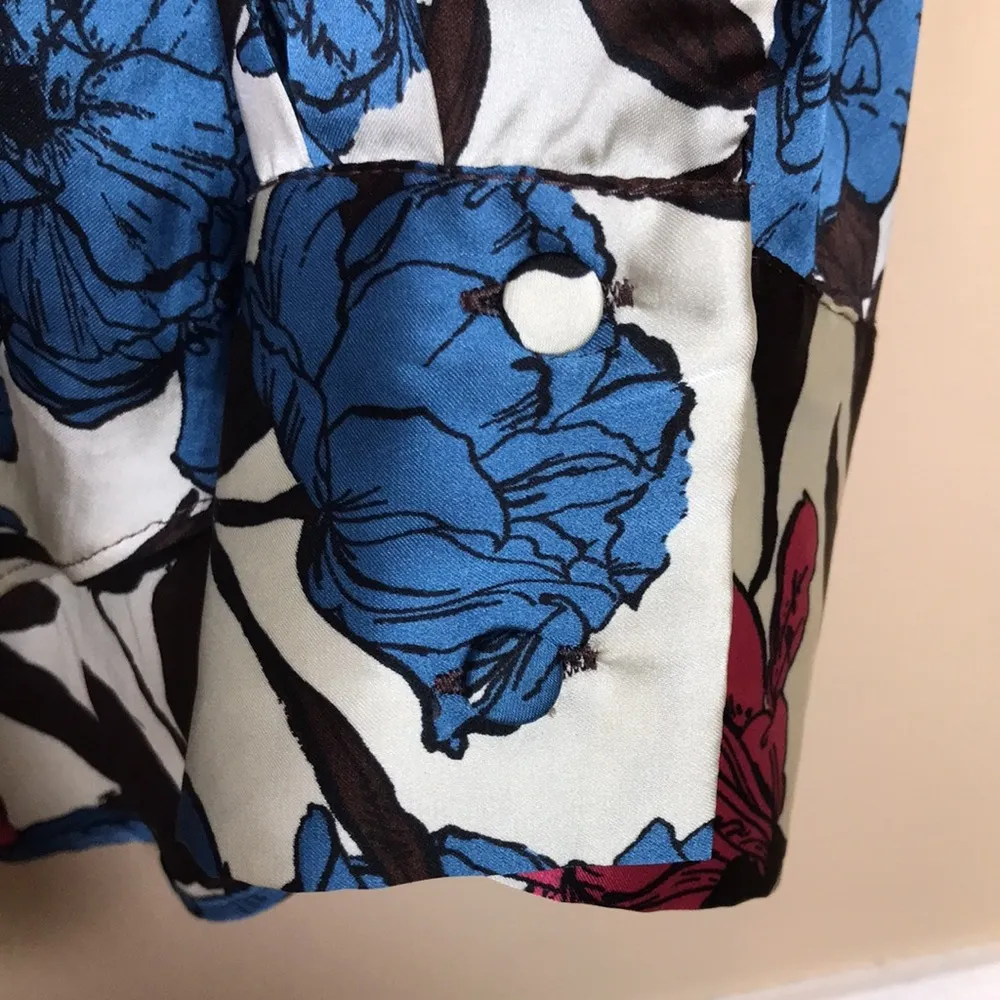 Zara Women’s Satin Floral Print Multi-Color Collared Button-Up Long Sleeve Shirt - Image 4