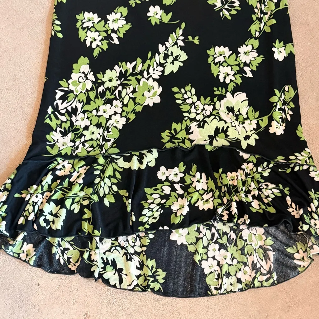 Susan Lawrence Black and Green Floral High Low Skirt - Image 3