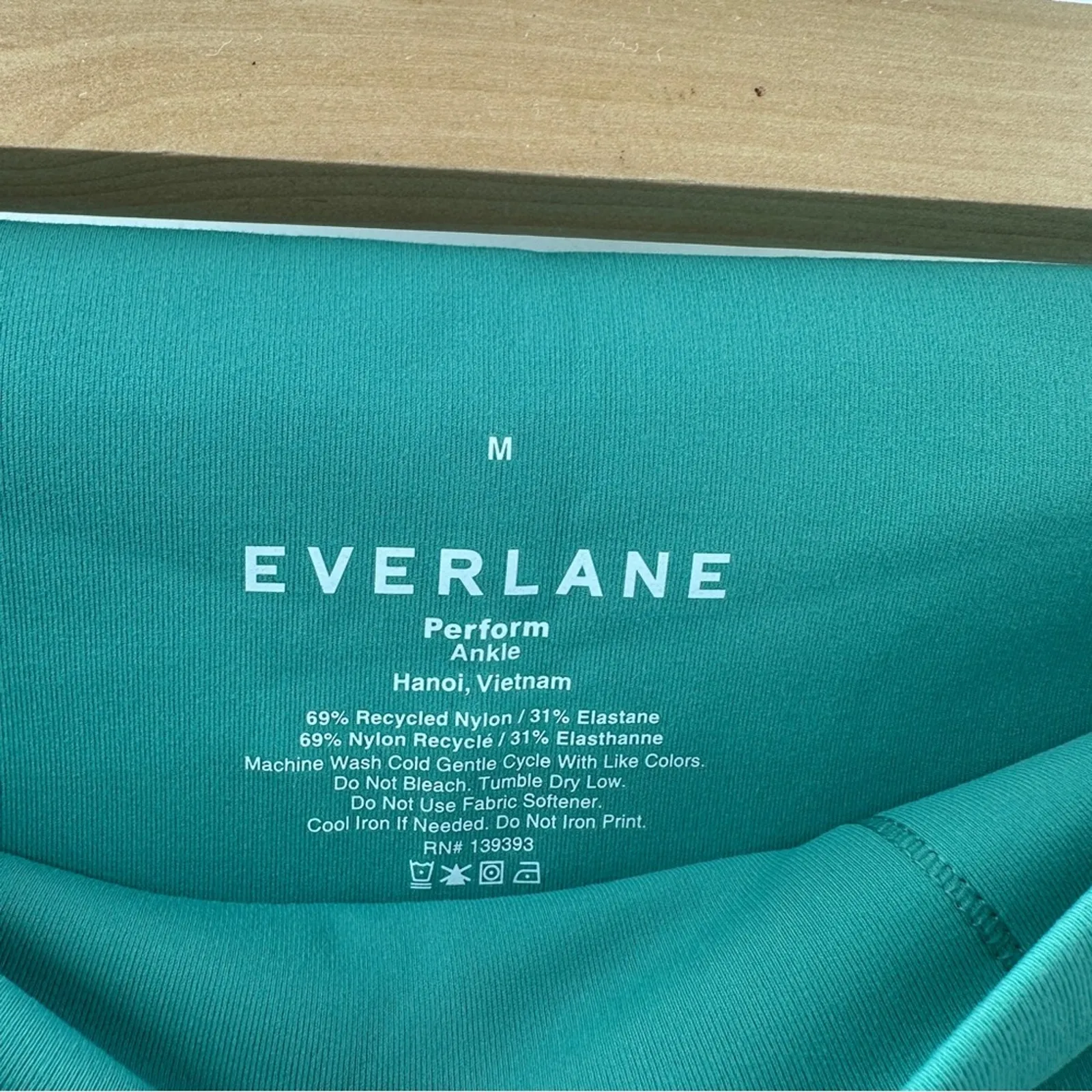 Everlane The Perform 24/7 Ankle Leggings in Soft Green XS &‎ M NEW - Image 9