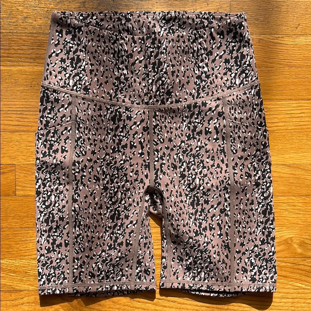 VARLEY Let's Go Animal-Print Shorts. Small NWOT ☆🐾 - Image 2