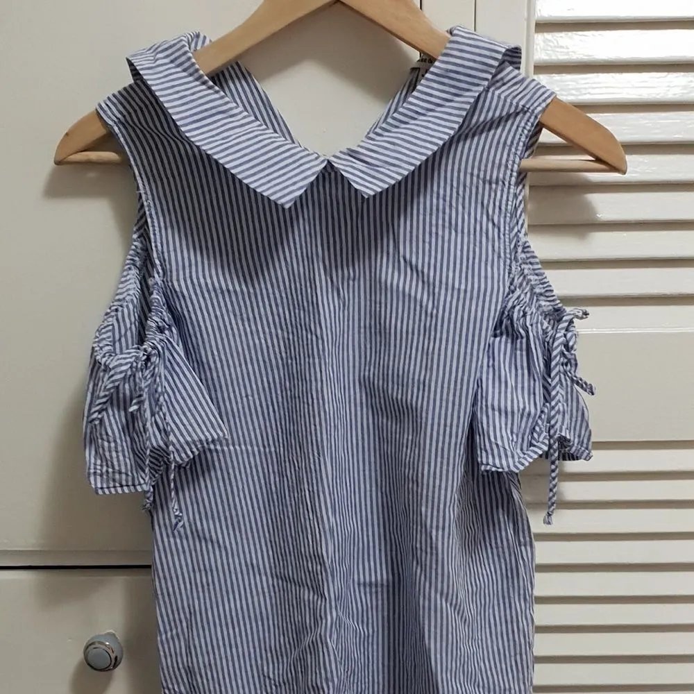 Twine & String ✨Cold Shoulder Stripped Top✨ - Image 2