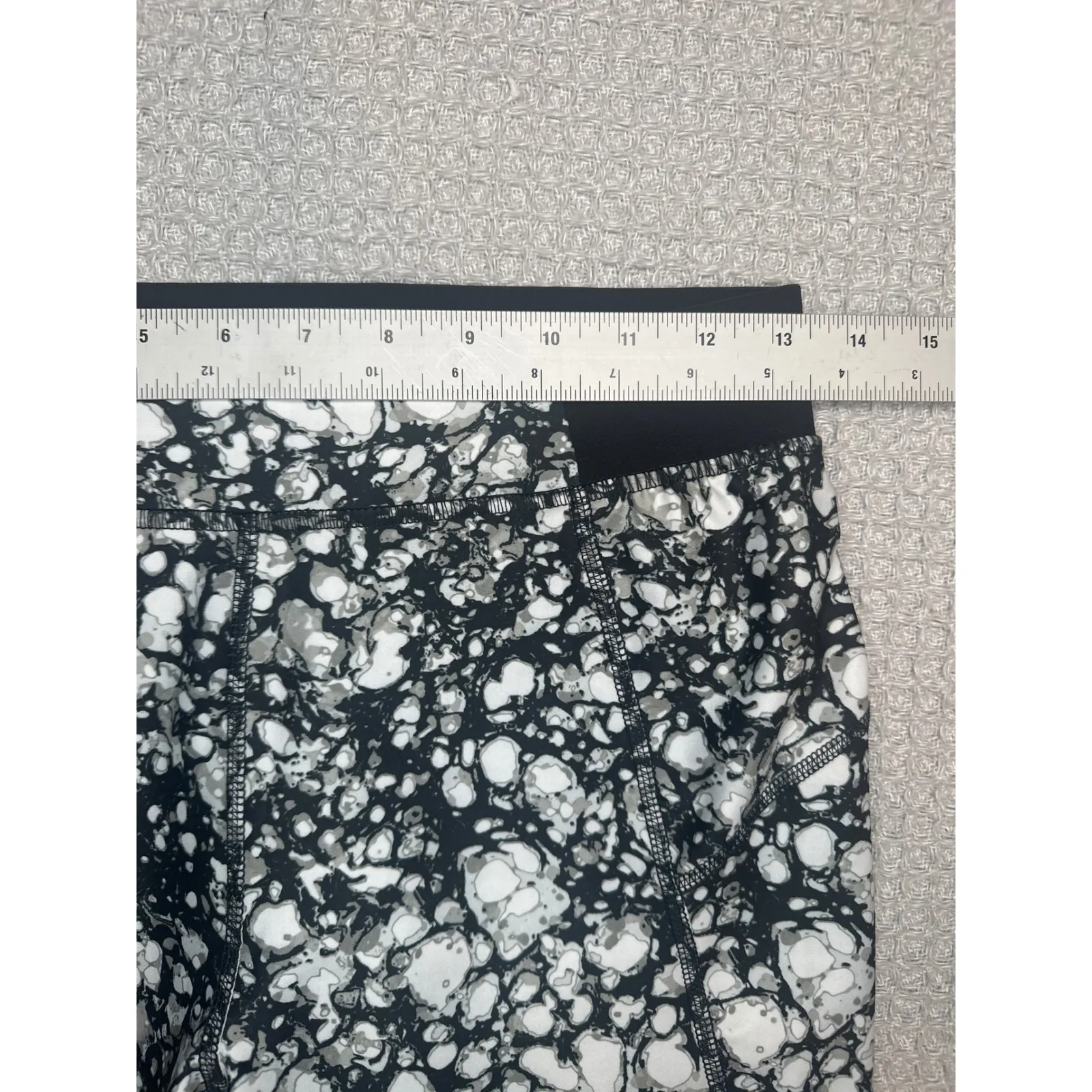 Cycle‎ House Women's Leggings Size L Black White Marble Print Activewear Pants Size L - Image 5