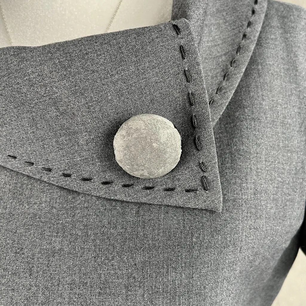 Tahari Arthur S Levine Gray Wide Collar Sheath Dress 4P Short Sleeve Career - Image 11