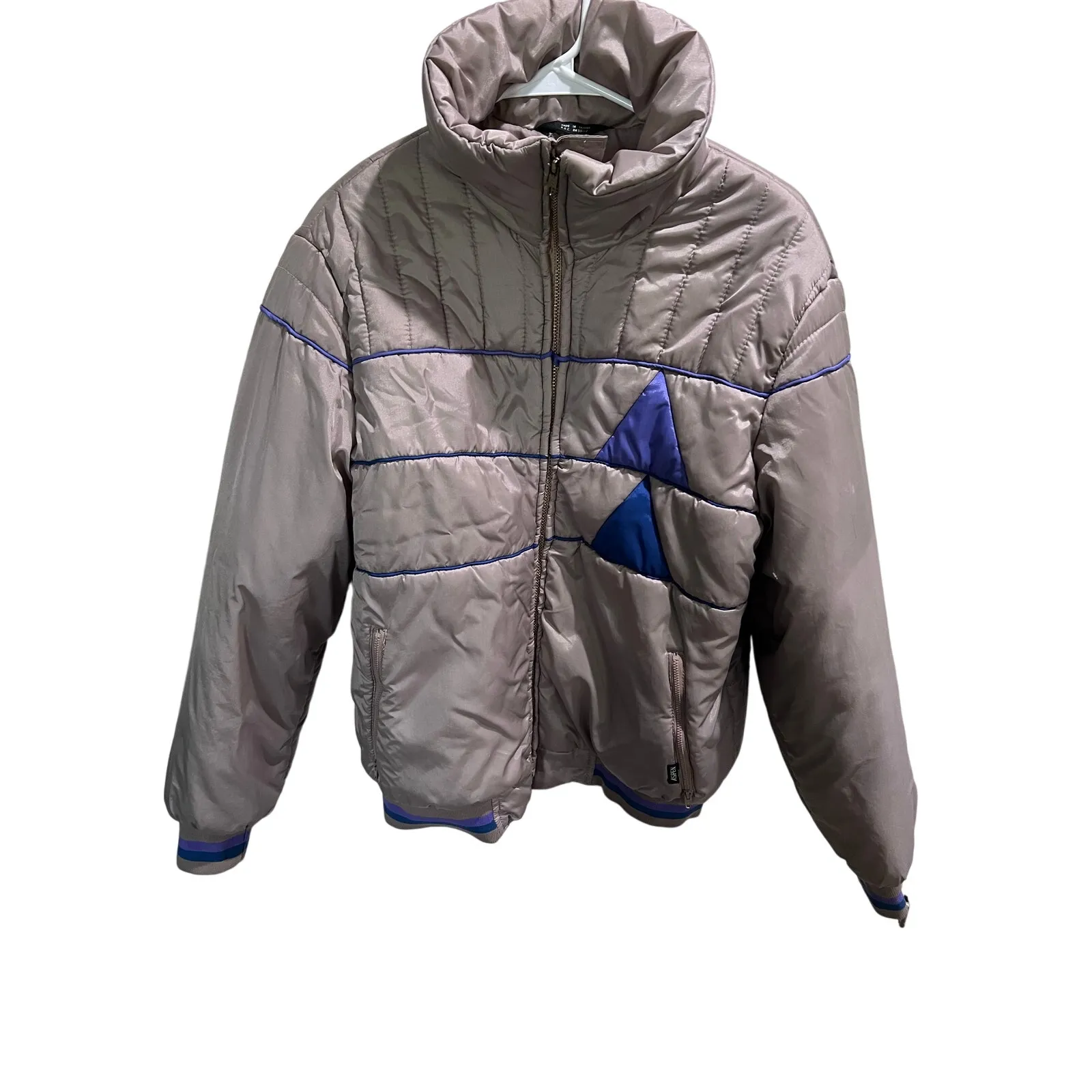Vintage Aspen Powder Women’s Large Tan Blue 80s Ski Puffer Jacket Made in Taiwan - Image 3