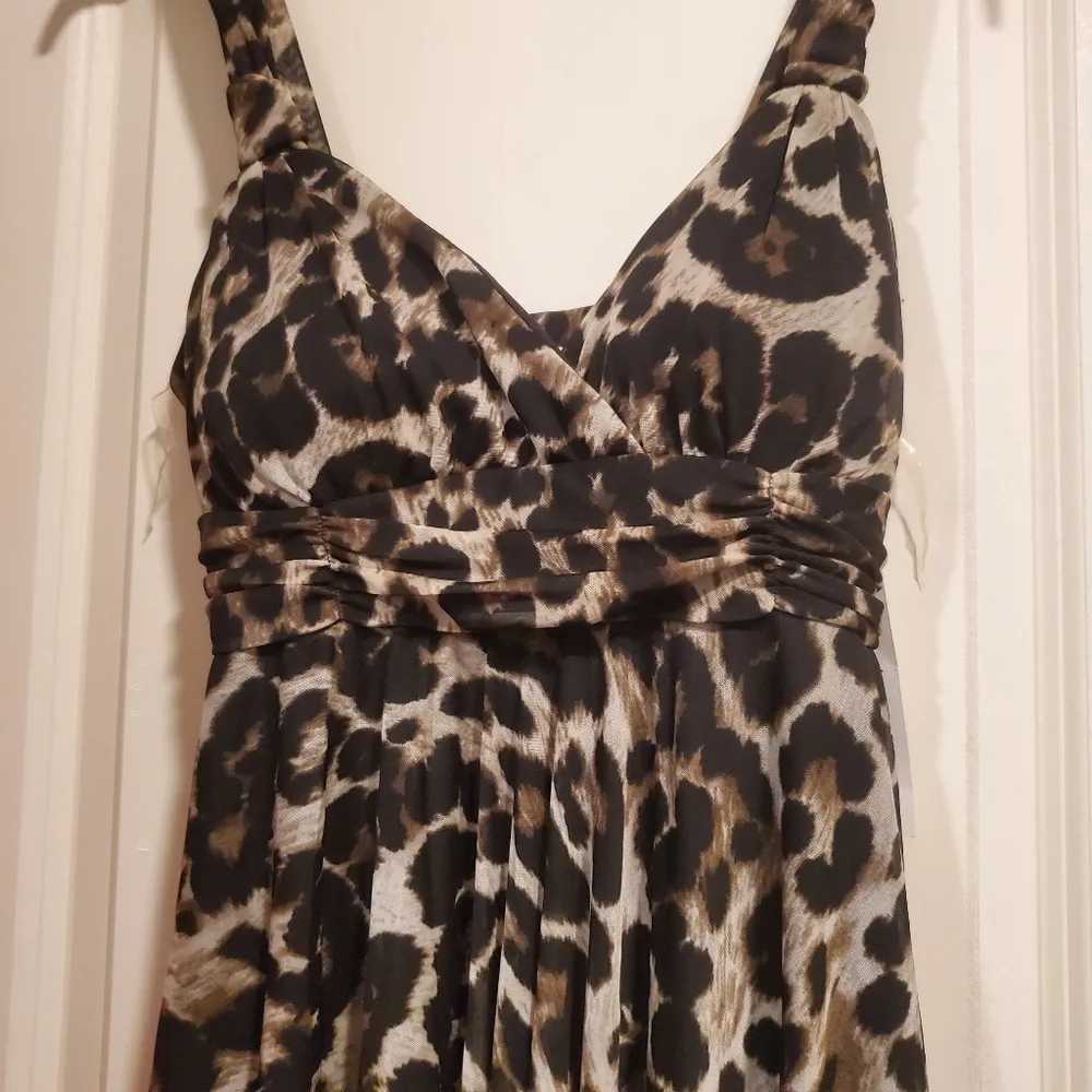 Olivia Matthews Dress Size 10 Leopard Sheer Asymmetrical - Image 2