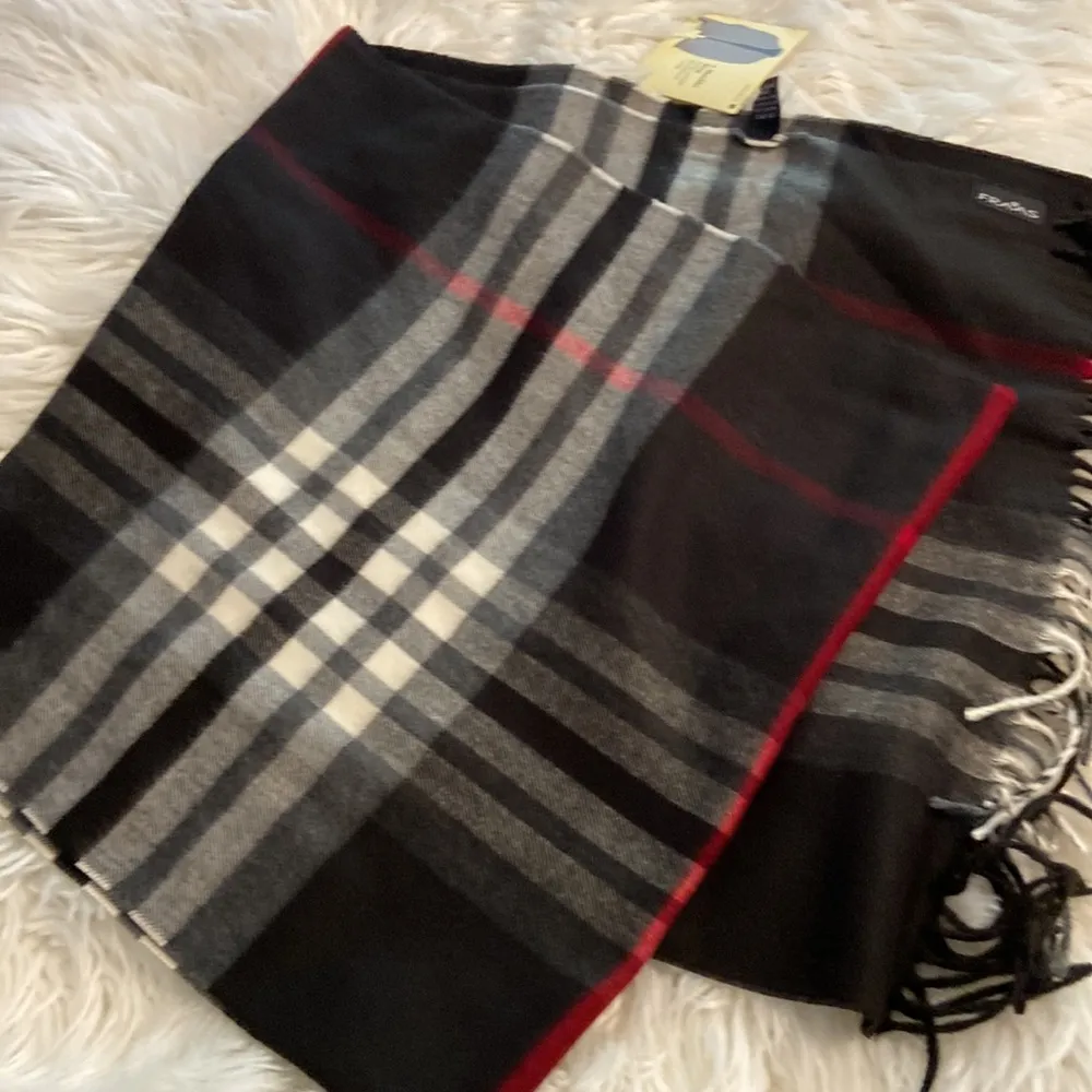 V.FRAAS SCARF WRAP LENGTH 72” wide 17” brand new Made in Germany - Image 12