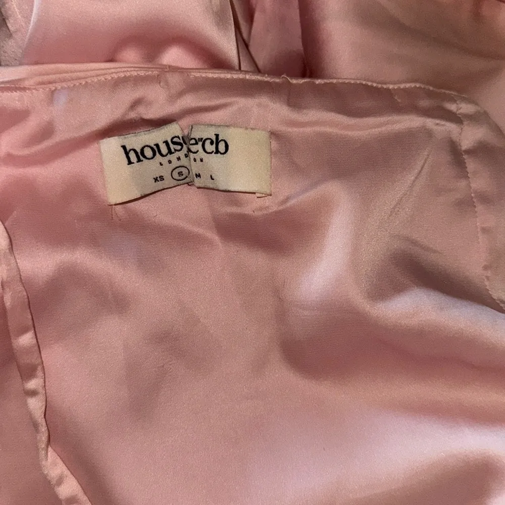 NWOT HOUSE OF CB 'Giuliana' Ballerina Pink Satin Maxi Skirt Sz S - Image 5